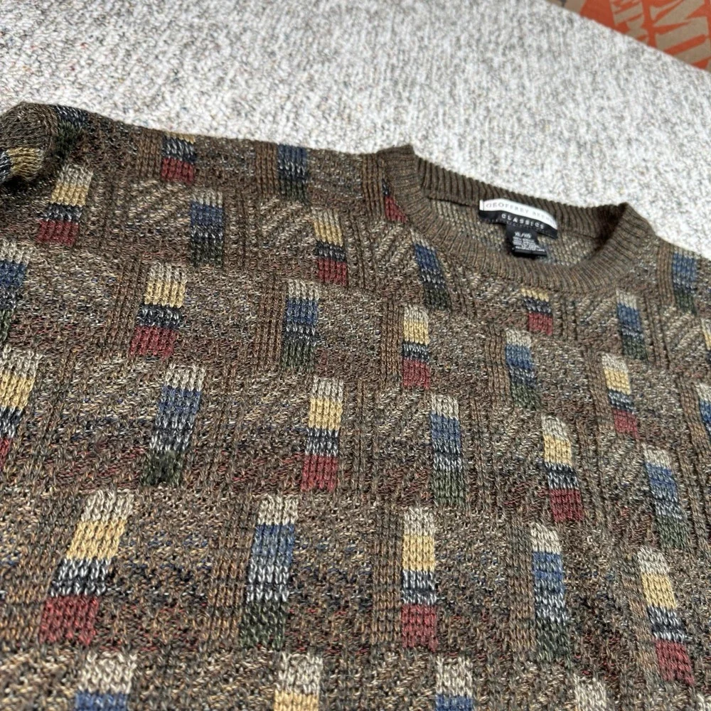 Vintage Geoffrey Beene Classics Sweater Mens XL Acrylic Geometric Pullover Brown